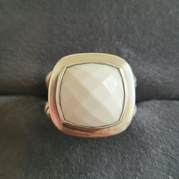 David Yurman Albion Ring w/ White Agate - 19mm - Size 7 - Picture 3 of 13